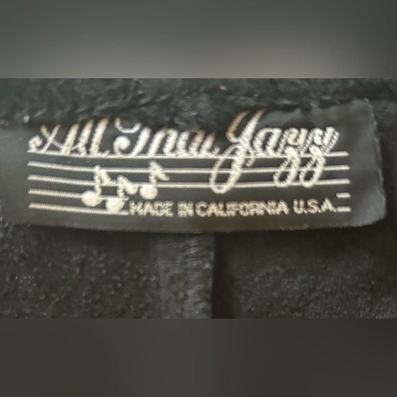 All That Jazzy Black Velvet and Fringe bottom. Size:S - Picture 4 of 4